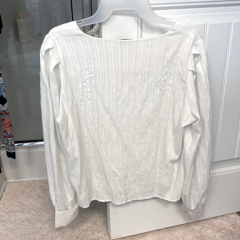 Textured blouse - Picture 2 of 4